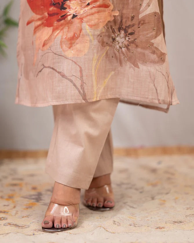 Pankhudi Beige Floral Kurta Set – Chanderi Cotton Elegance