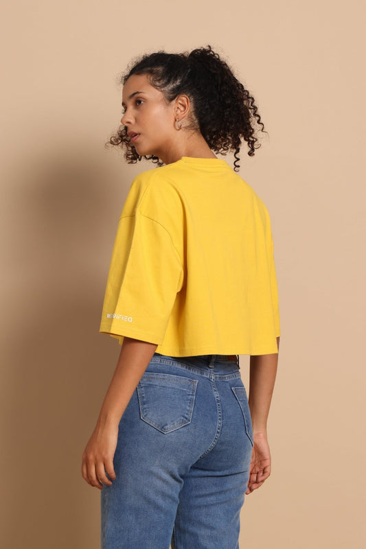 Cat Pocket Crop Tee - Bright Yellow Oversized Casual Top - Wearified
