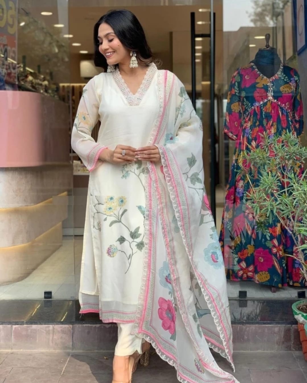 Chidiya White Floral Taby Silk Kurti Set with Dupatta – Elegant Wear