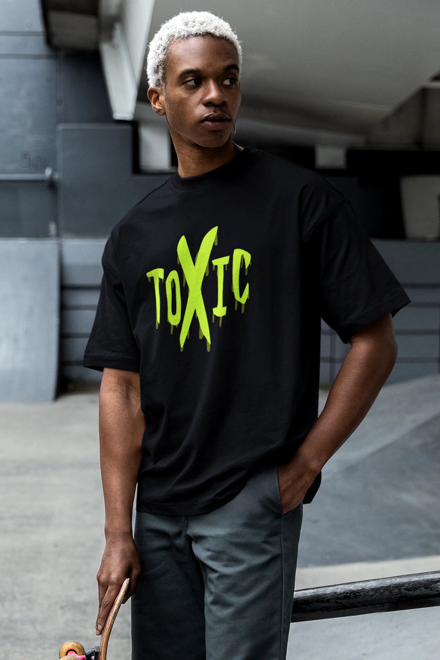 TOXIC Oversized Graphic T-Shirt – 100% Cotton