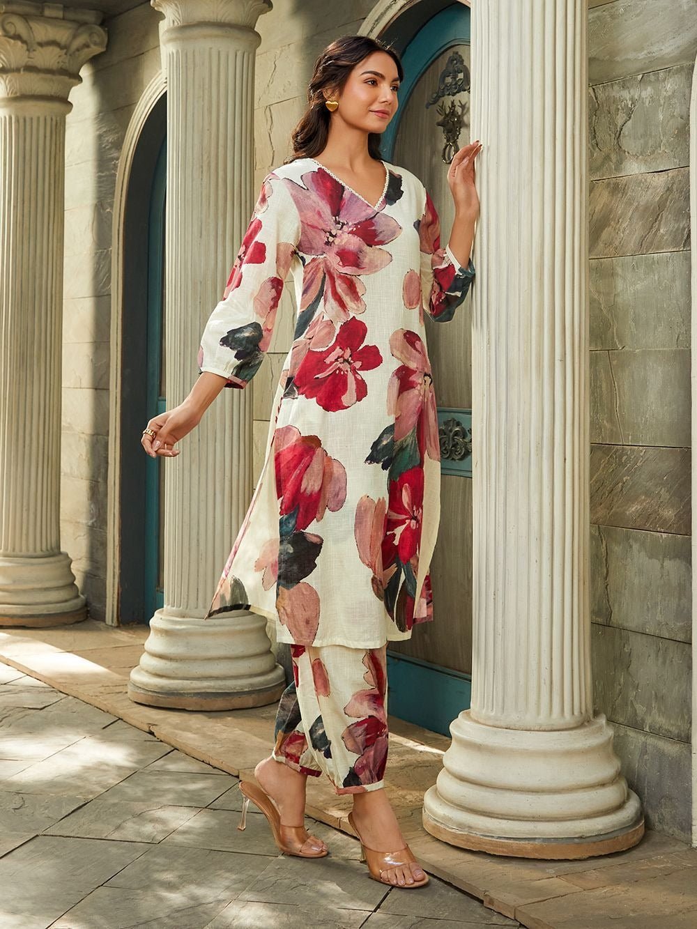 AKRUTI - 2 3 - Piece White Printed PC Cotton Suit Set - Wearified