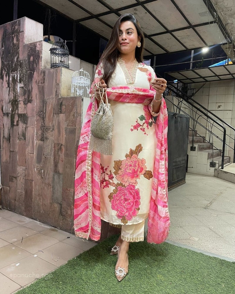 PRIYANKA – Elegant Teby Silk Floral Suit Set