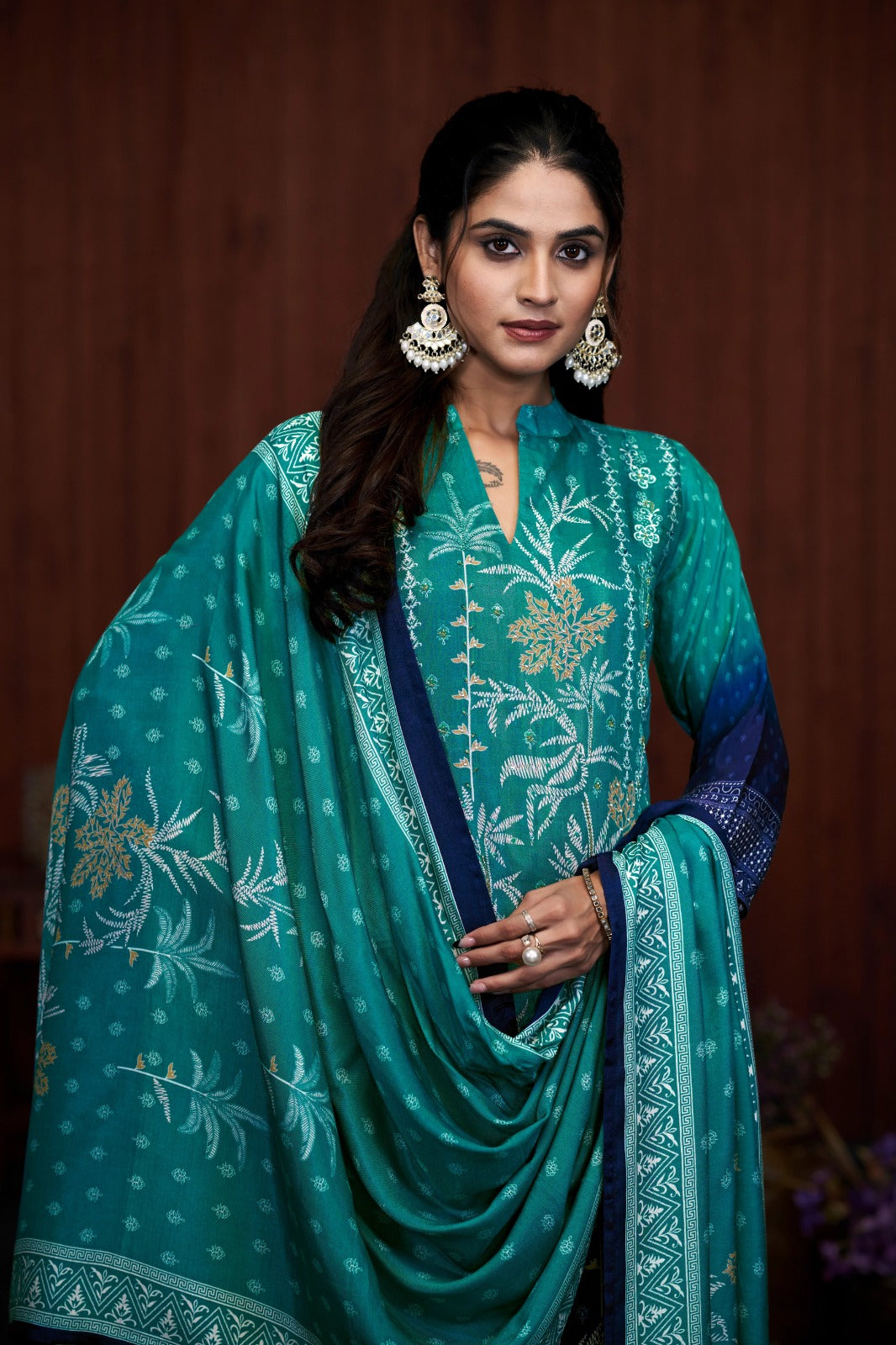 Kashish 3-Piece Chinon Suit Set – Elegant Festive Wear